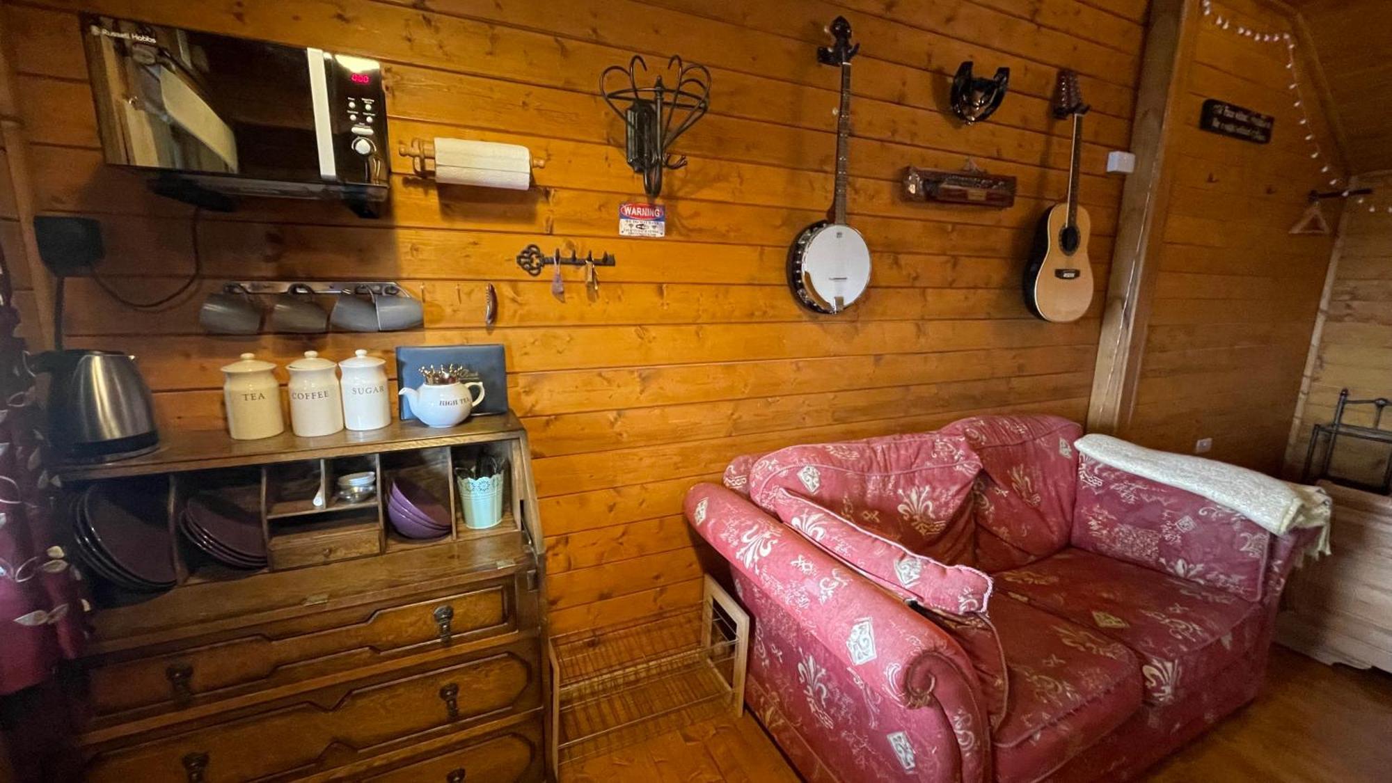 Blossom Cabin - Little Log Cabin In Wales Newtown  Zewnętrze zdjęcie